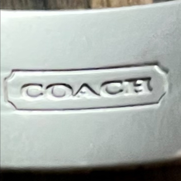 Coach Bangel in Pristine Condition!! - Picture 8 of 14